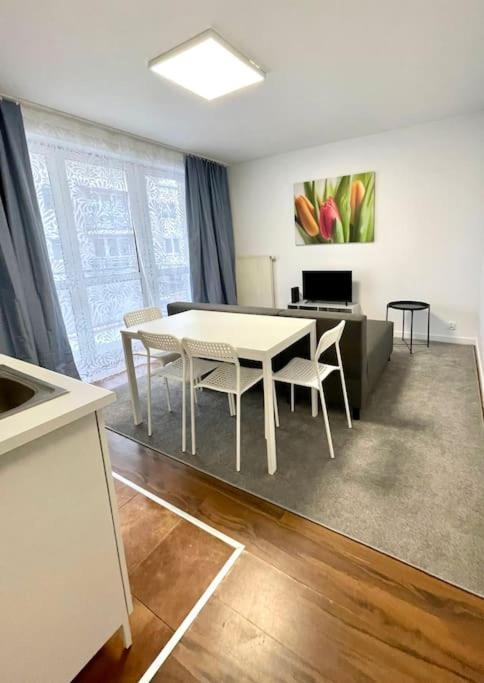 Bialoleka Fine Apartment Warsaw